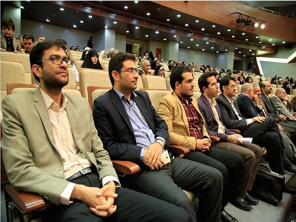 حضور هیئت رئیسه آموزشکده سما اندیشه در مراسم تجلیل از دانشجویان نمونه بسیجی استان تهران